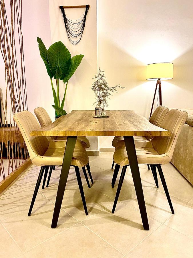 Azalea Studio Apartment In City Center Durrës 외부 사진